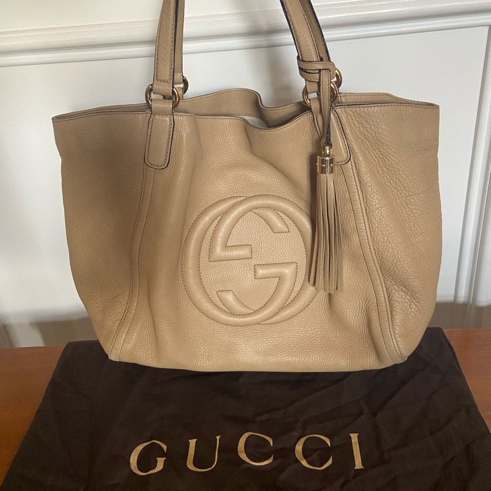Authentic Gucci Large Soho Bag